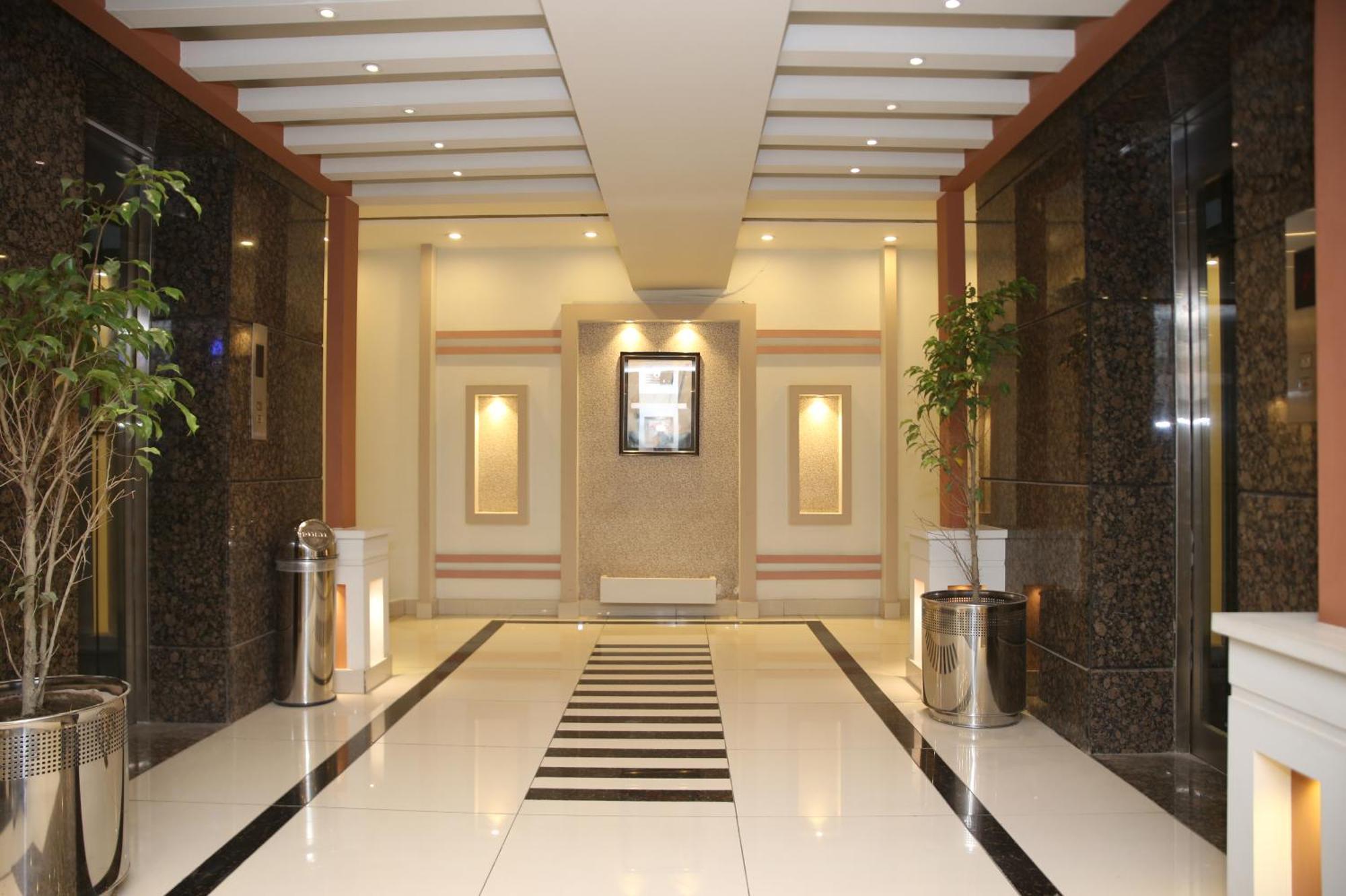 Fort Continental Hotel Peshawar Extérieur photo