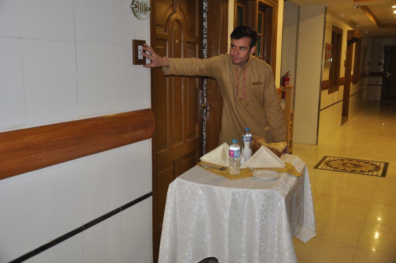 Fort Continental Hotel Peshawar Extérieur photo